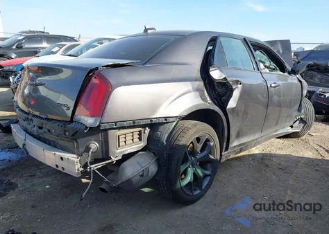 2021 Chrysler 300 300S из США, поврежденный, VIN 2C3CCABG1MH525630